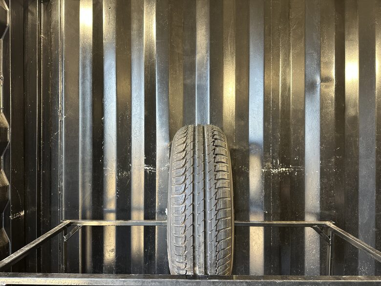 VIENA 185/65R14 Kleber Dynaxer HP3 (6,8 mm)