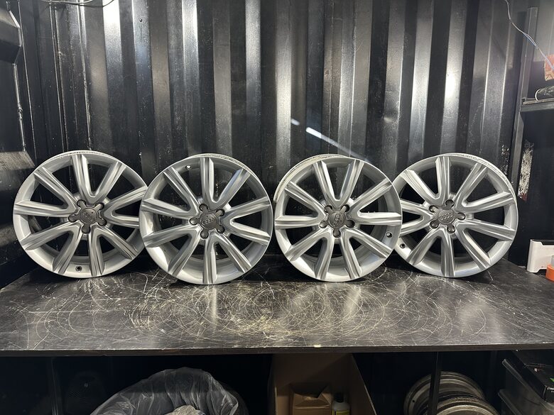 R18 Audi (5x112) - PA119