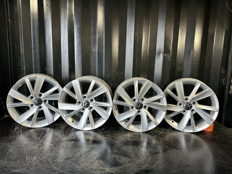 R16 VW (5x112) - PA126