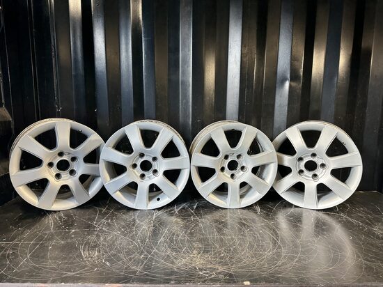 R16 Seat (5x112) - PA122