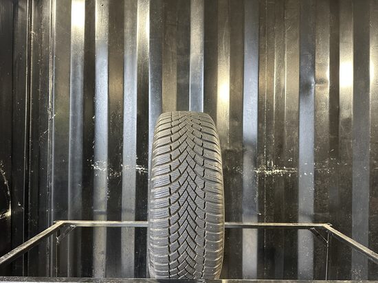 VIENA 205/55R16 Bridgestone LM005 (7,4 mm) - VN142
