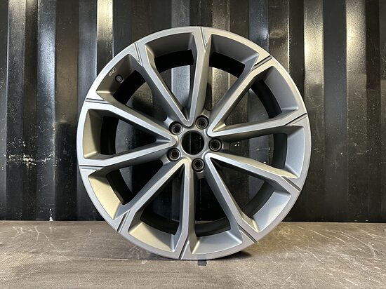 Audi Q4 E-TRON FRONT ALLOY WHEEL 89A601025J 8Jx20 ET45 2021 ON