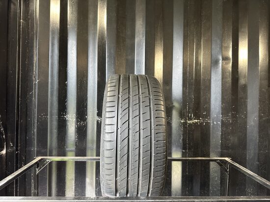 VIENA 245/40R18 General Altimax One S (5 mm)