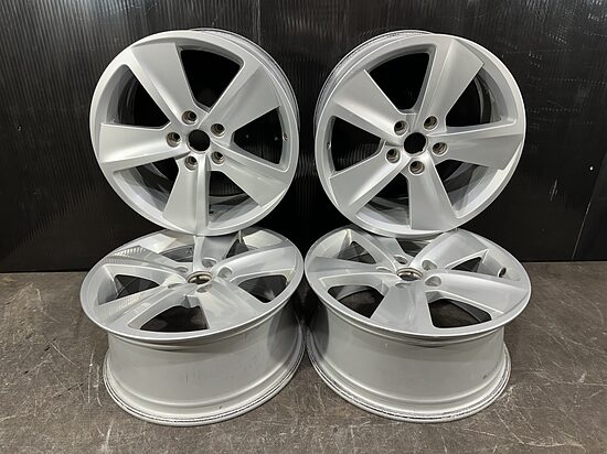 R17 VW (5x112) - PA109