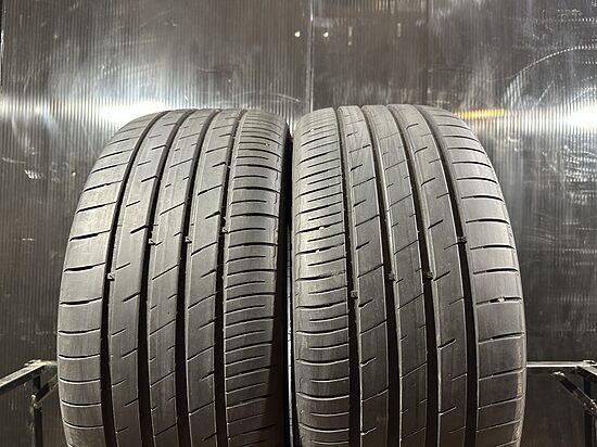 225/40R18 Momo Toprun M30 (5,5 mm)