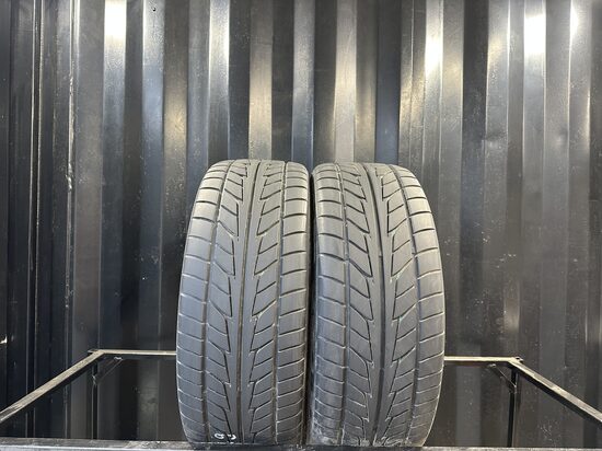 225/35R20 Nitro NT555 (6-6,5 mm)
